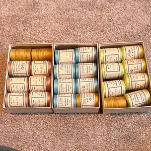 Lily Hand Weaving Yarns in Classic Blue Packaging